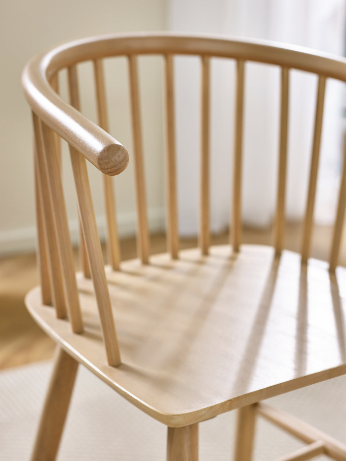 Kaito Spindle Back Dining Chair (Set of 2)