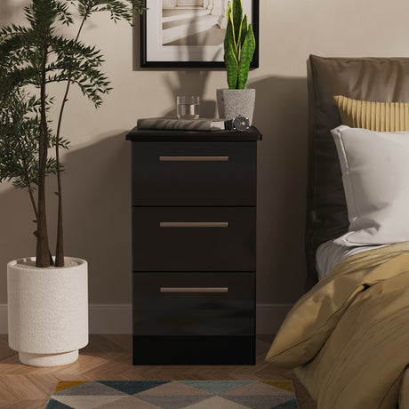 Knightsbridge 3 Drawer Bedside Cabinet