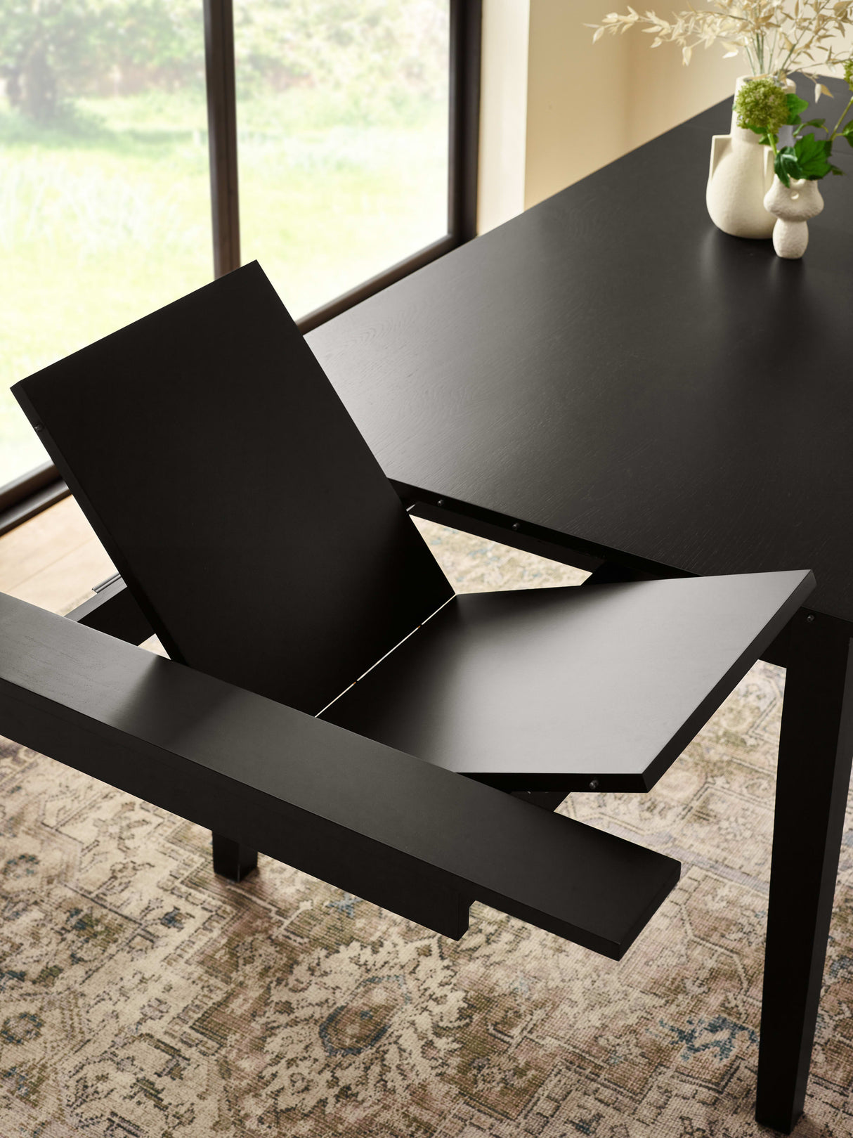 Knoxley Rectangular Extending 6-8 Seater Dining Table
