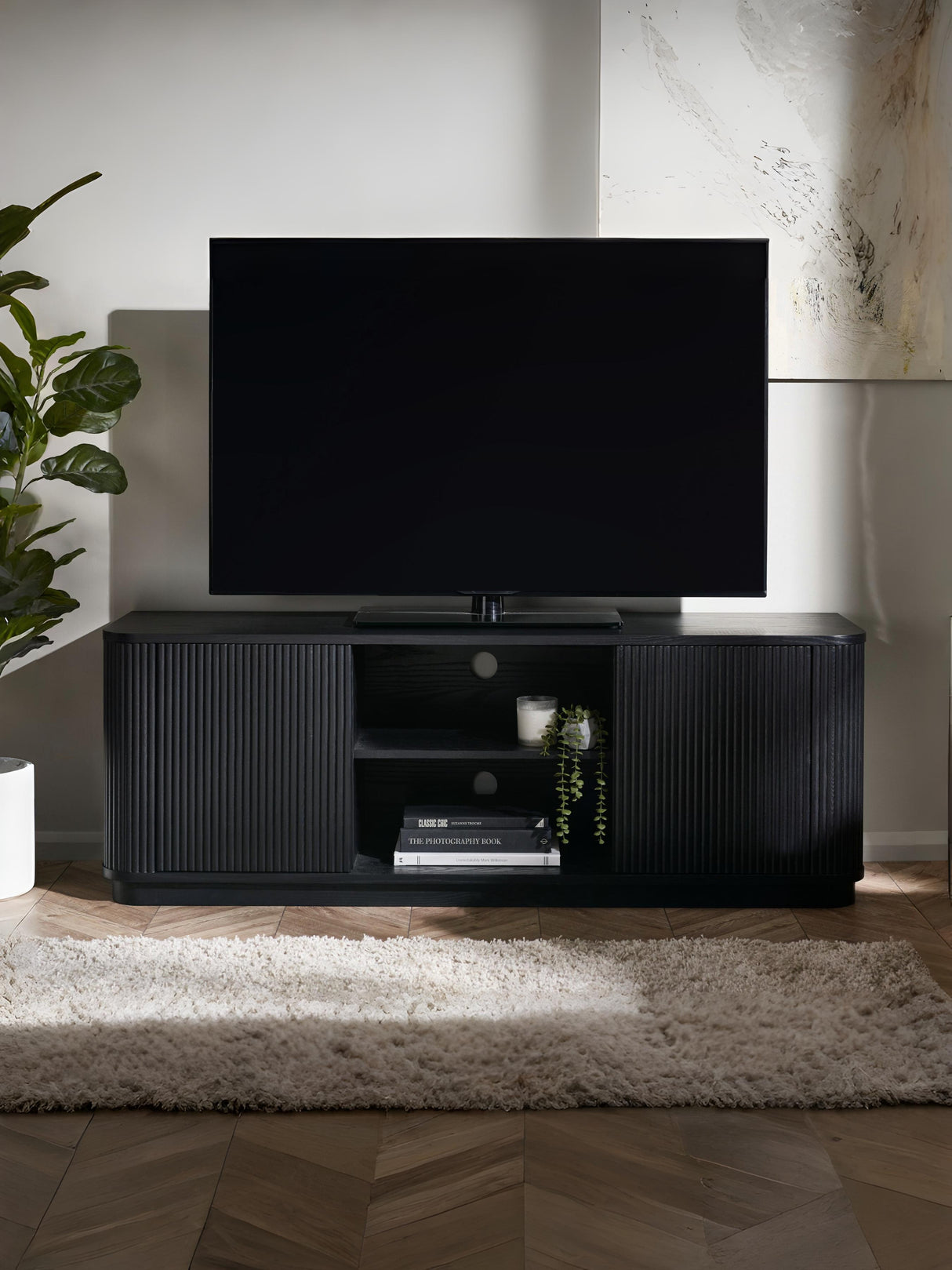 Louis Fluted TV Unit