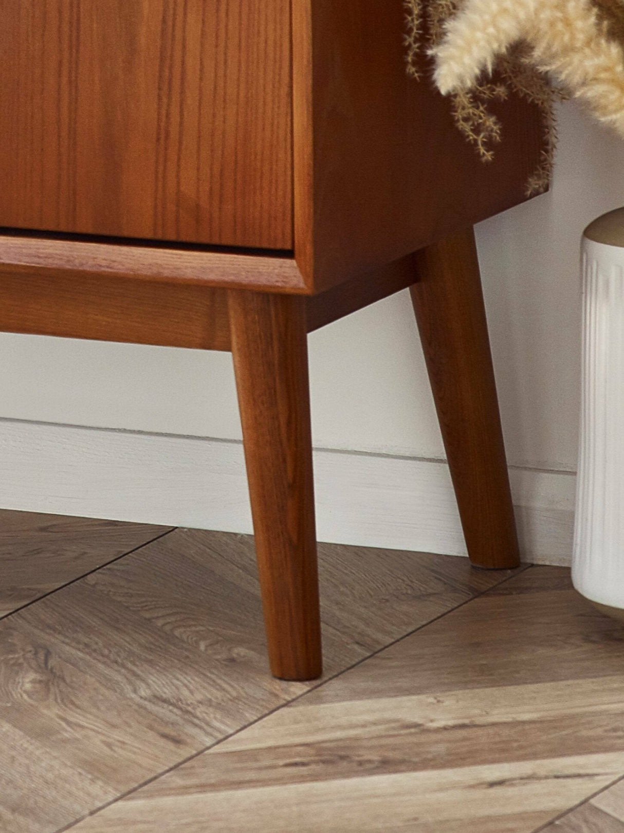 Lowry TV Unit