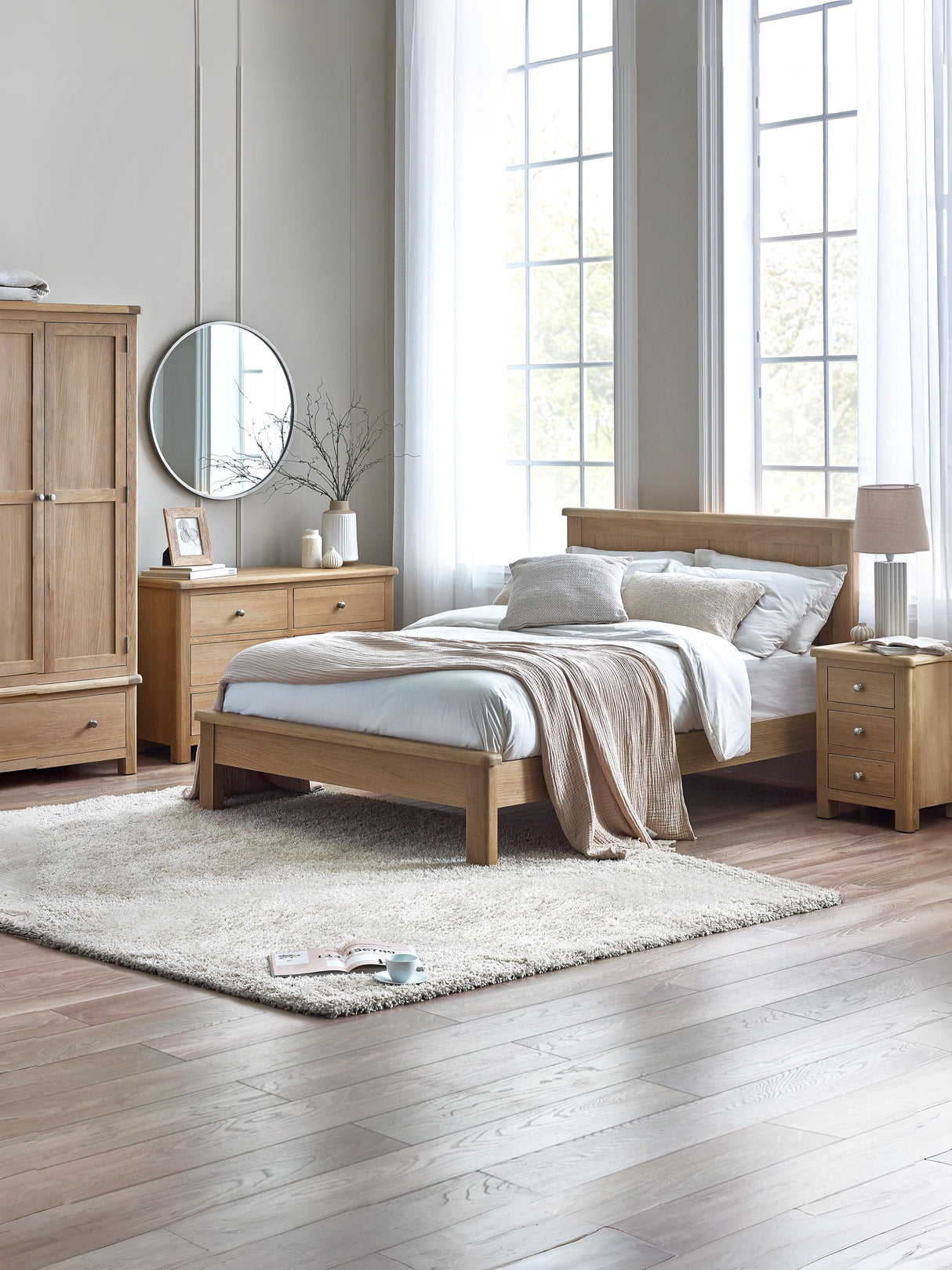 Memphis 3 Drawer Bedside Table