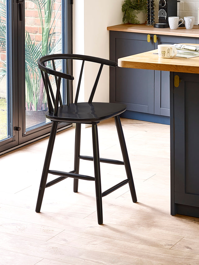 Modena Spindle Back Bar Stool