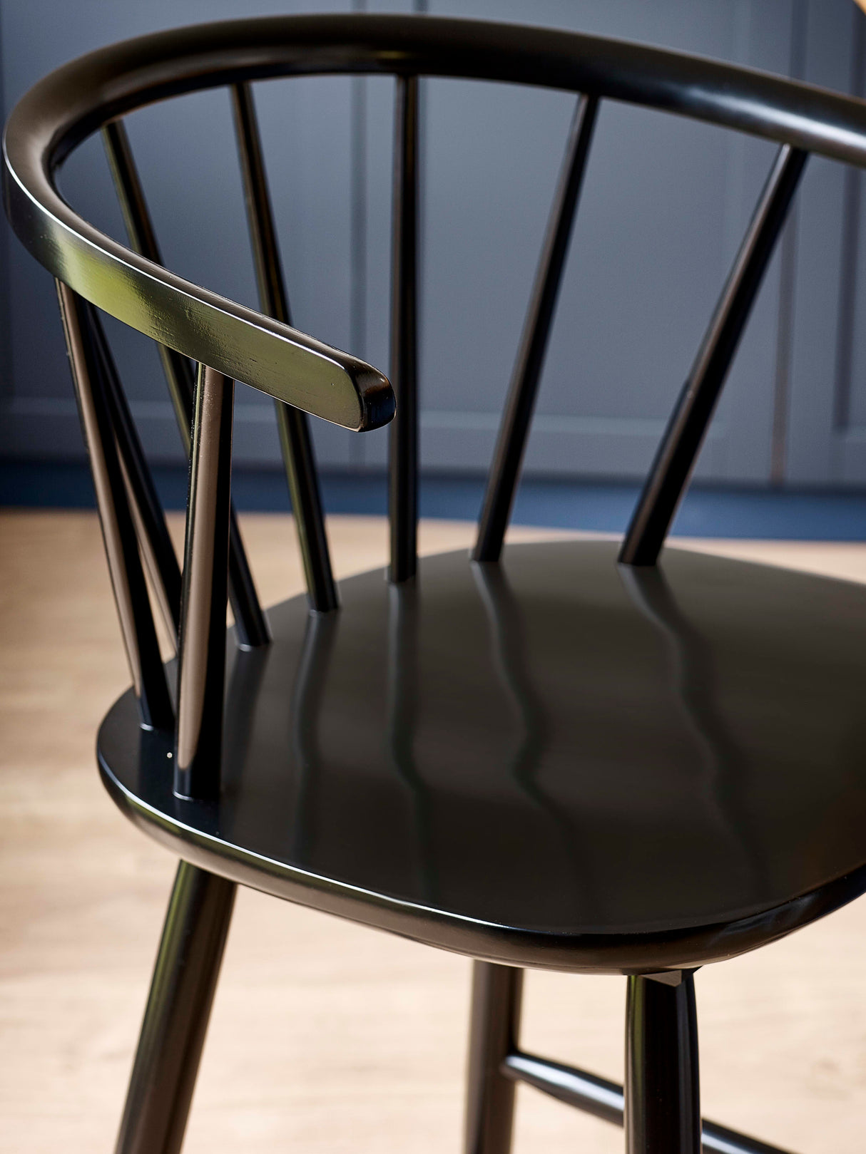 Modena Spindle Back Bar Stool