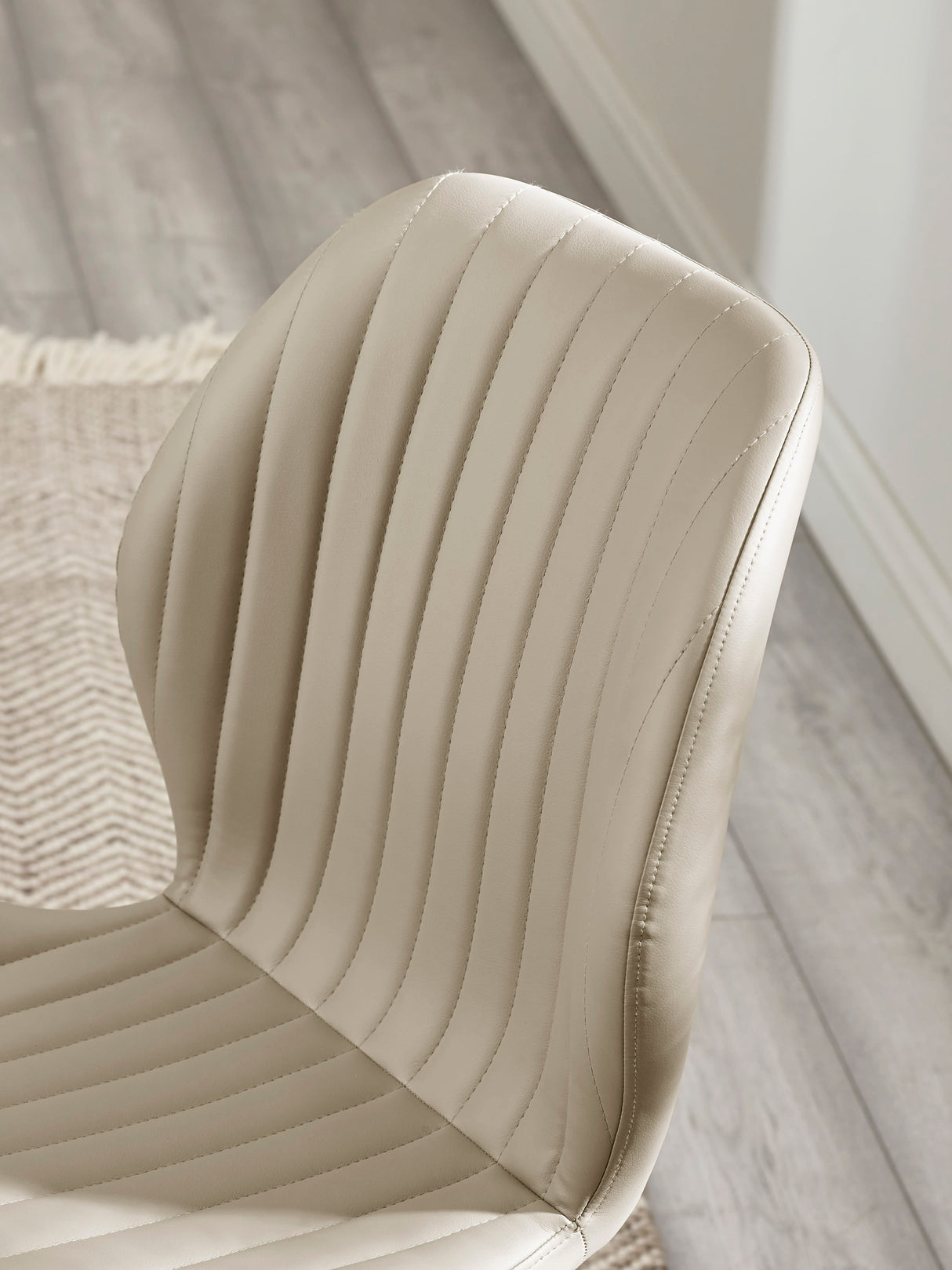 Morris Upholstered Dining Chair (Set of 4)