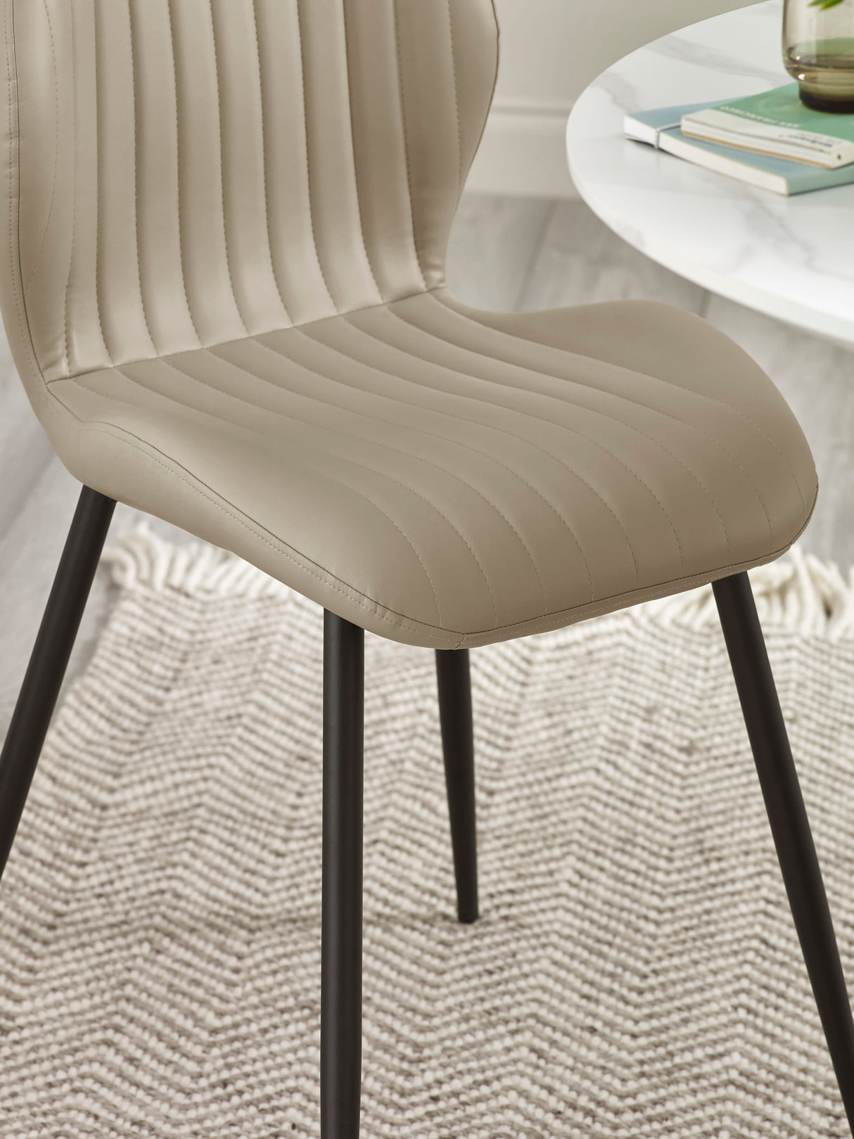 Morris Upholstered Dining Chair (Set of 4)