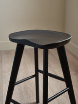 Mulu Bar Stool