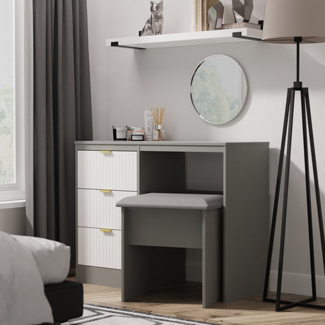 Nashville 3 Drawer Vanity