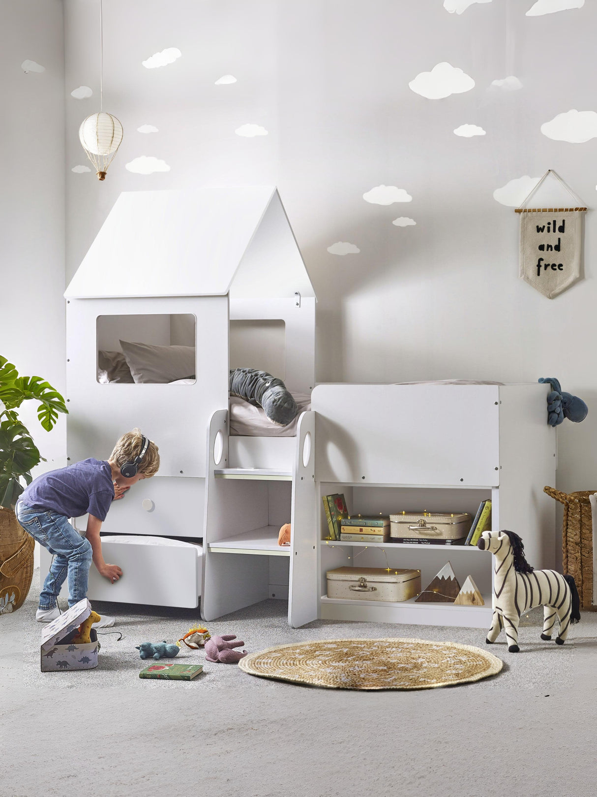 Orpheus Treehouse Mid Sleeper Bed