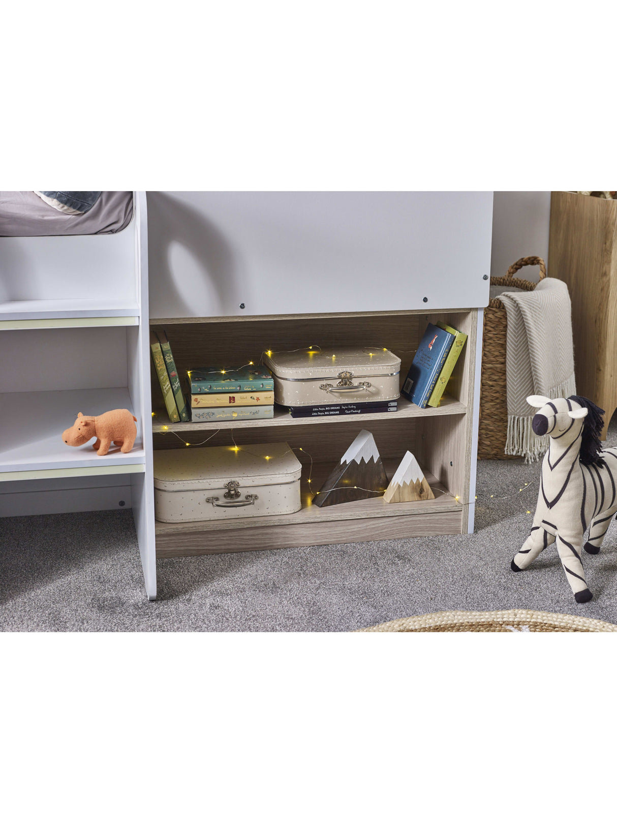 Orpheus Treehouse Mid Sleeper Bed