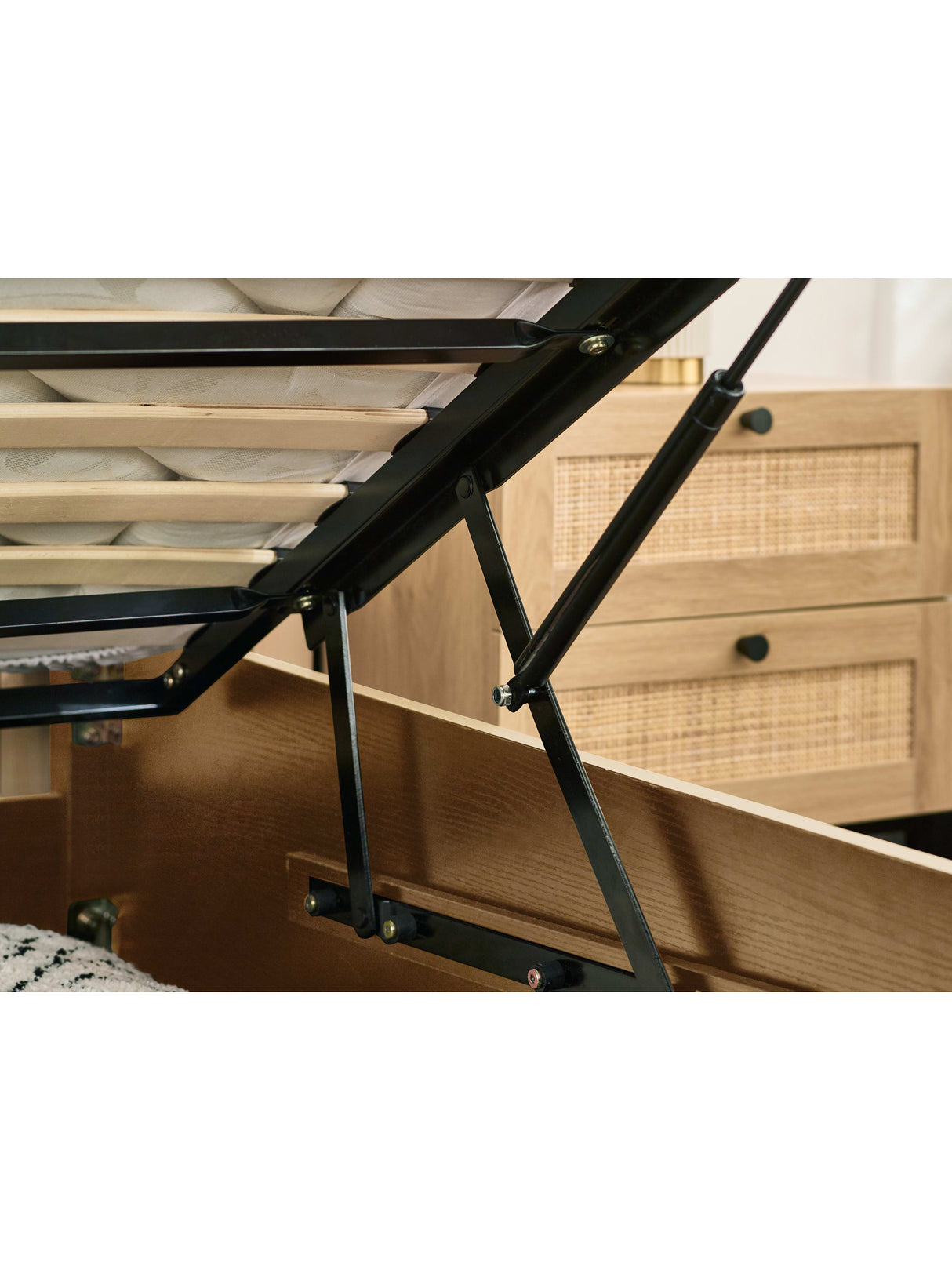 Padstow Rattan Ottoman Storage Bed