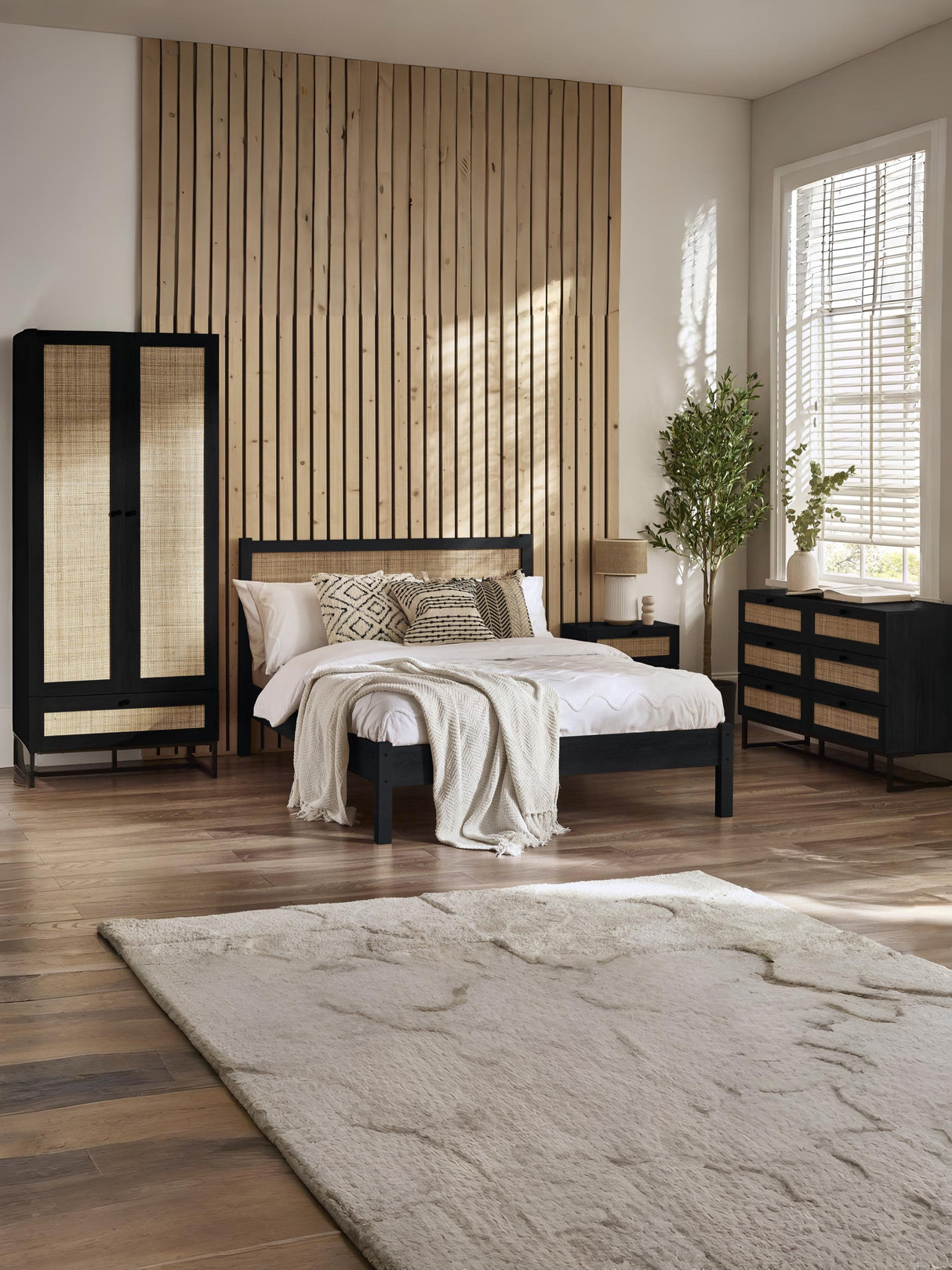 Padstow Rattan Bed