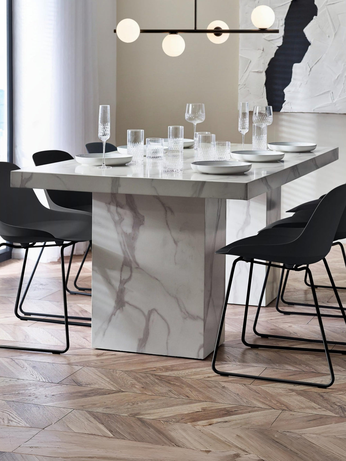 Rome Rectangular 6-8 Seater Dining Table