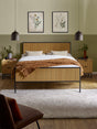 Sia Fluted Bed