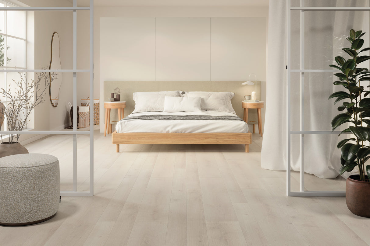 283B Sable Selena Oak Wood Impression