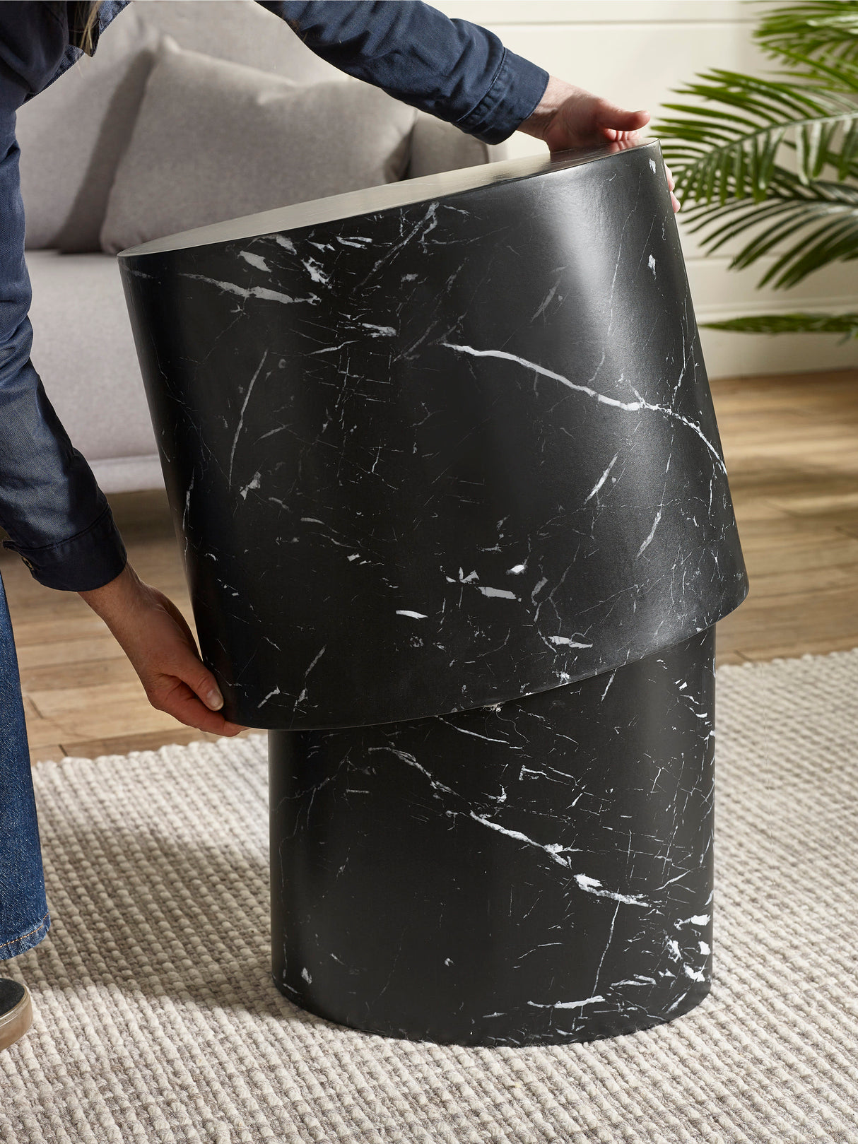 Toba Oval Nest of 2 Side Tables