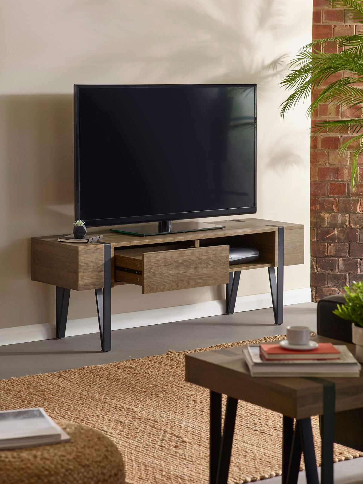 Troy TV Unit