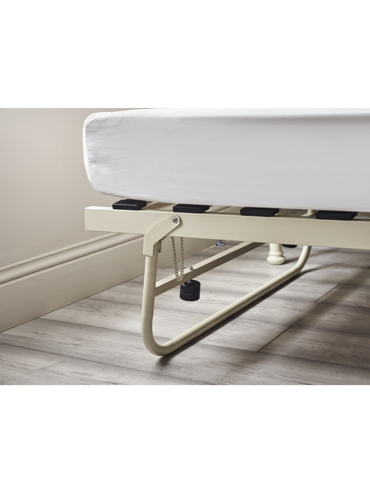 Versailles Metal DayBed