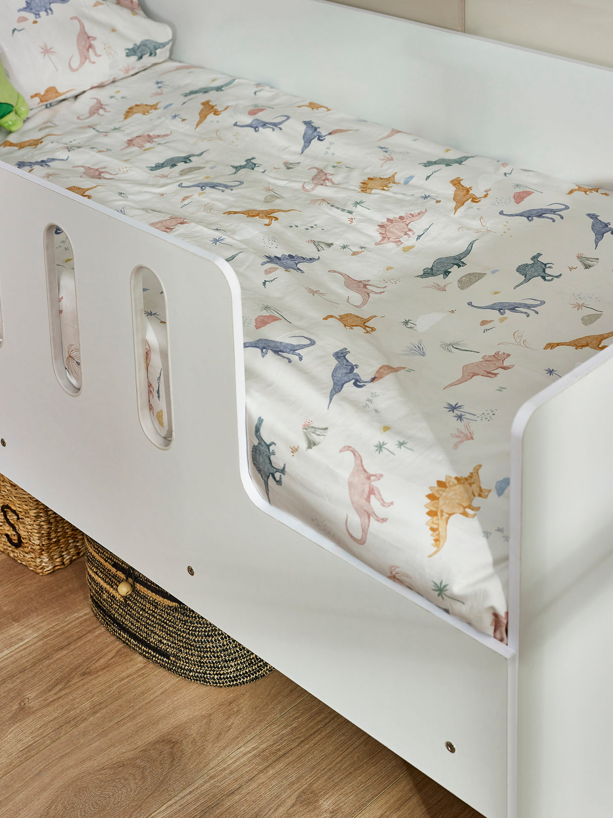 Vision Low Sleeper Bed with Desk